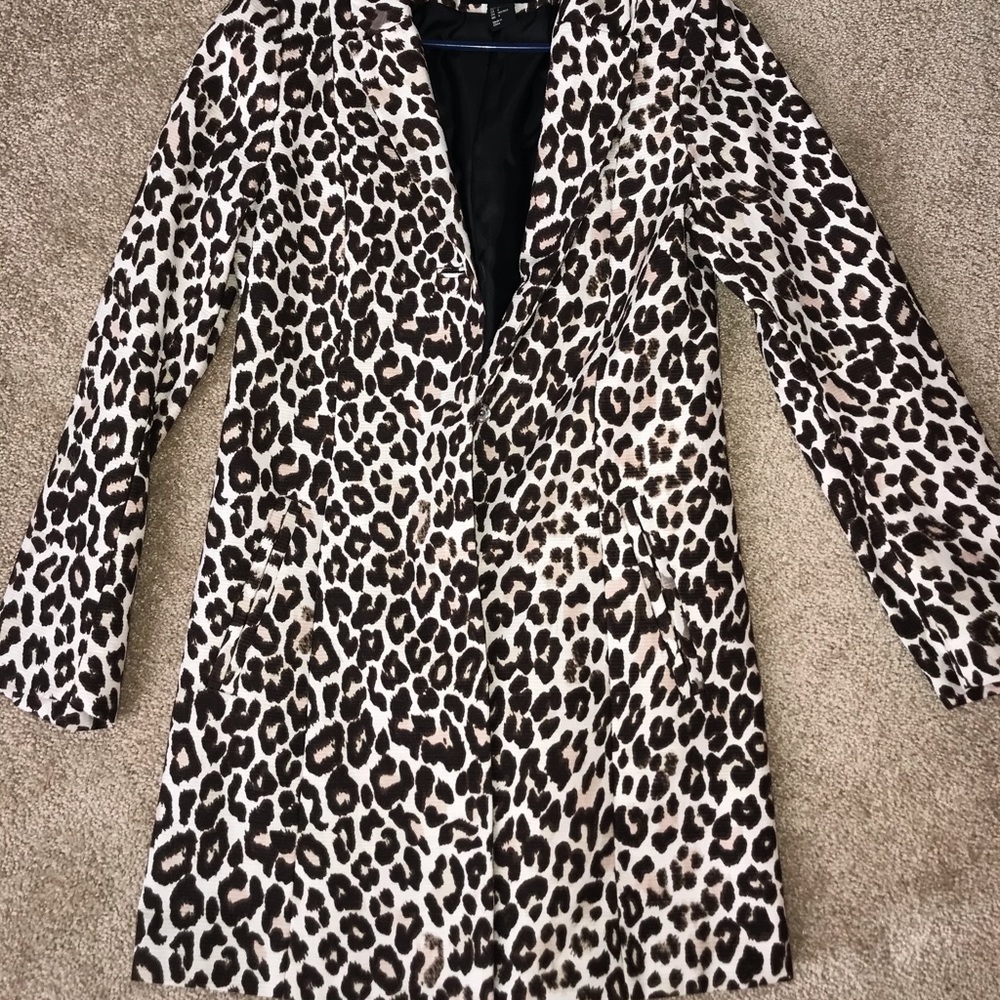 Coat - Picture 2 of 5